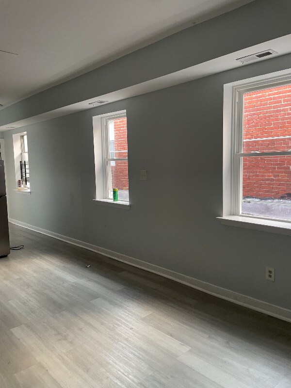 Building Photo - 1023 W Baltimore St