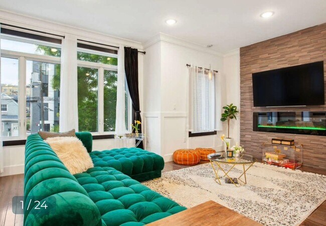 Building Photo - 65 Corbin Ave