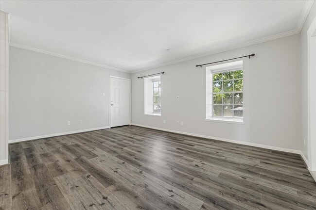 Building Photo - 9031 Gaylord Dr