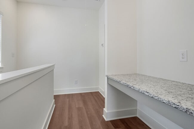 Building Photo - 109 Huntley Knl Dr