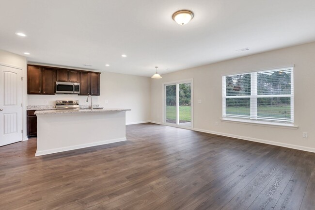 Building Photo - Hartford - Statesboro Townhomes