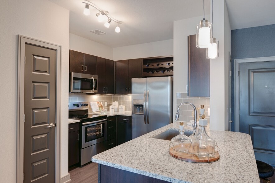 Building Photo - Inkwell Greenhouse