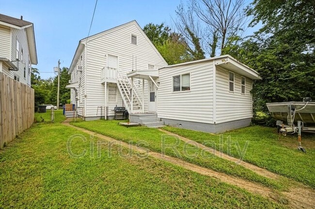 Building Photo - 143 Maryland Ave