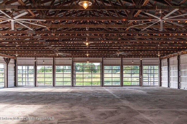 Building Photo - 356 Co Rte 6