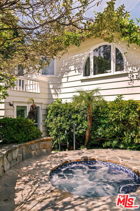 Building Photo - 251 N Layton Dr