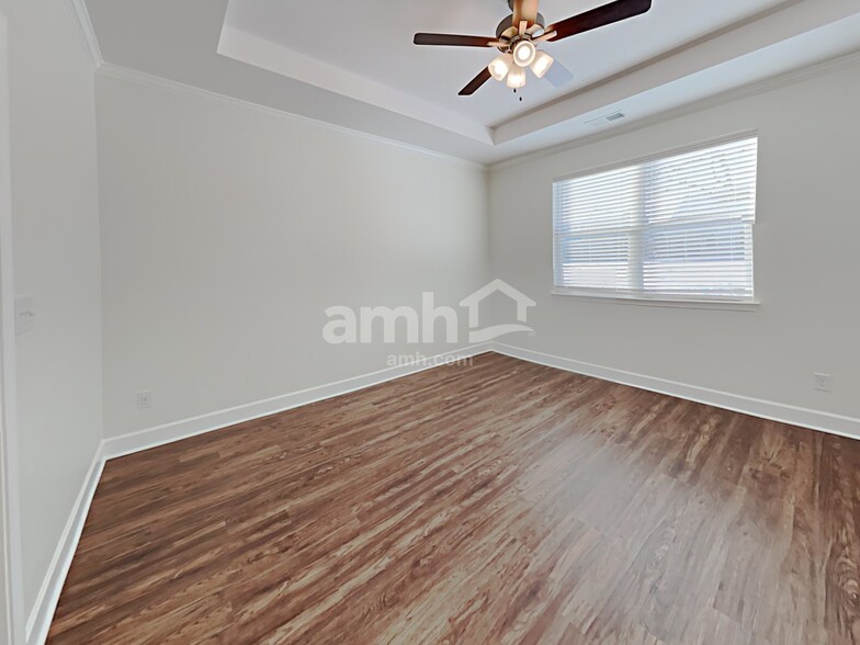 Building Photo - 4328 Spregan Way
