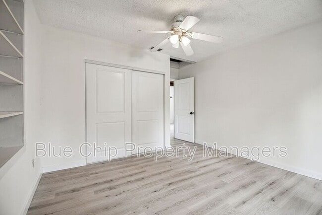 Building Photo - 43 Aegean Ave