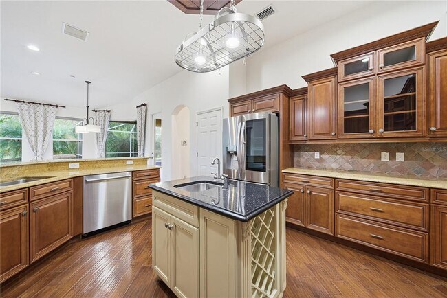 Building Photo - 19238 Climbing Aster Dr