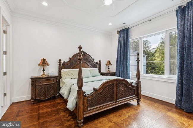 Building Photo - 855 Dolley Madison Blvd