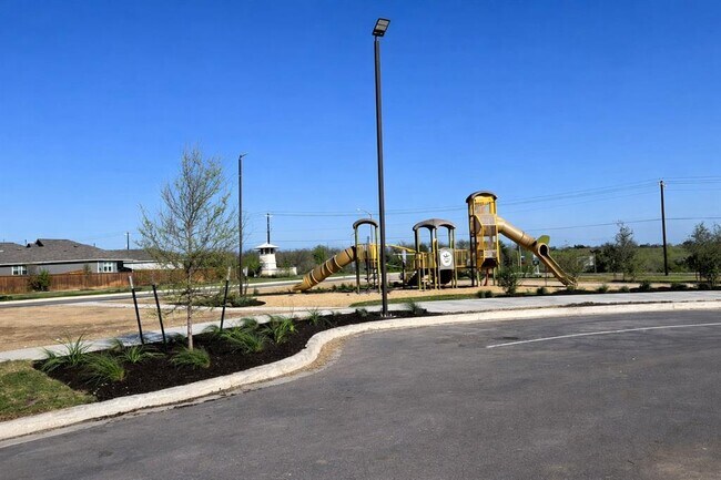 Building Photo - 12306 Bulldogger Bnd