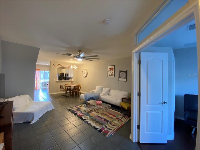 Building Photo - 16326 Swan View Cir