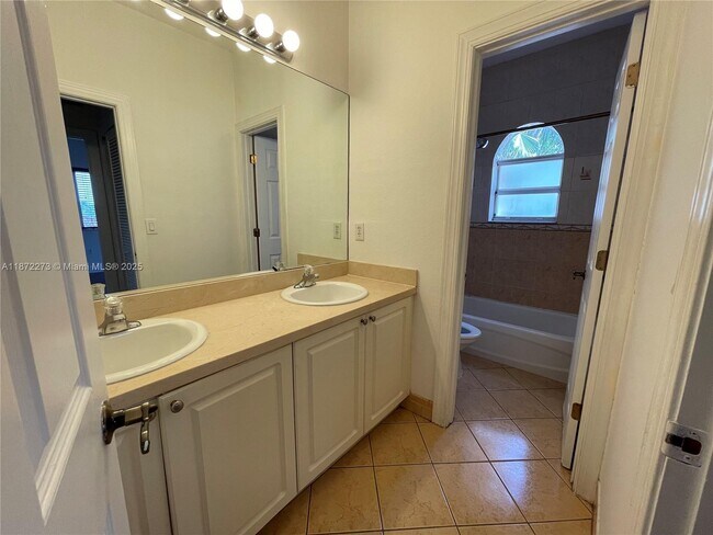 Building Photo - 15810 SW 45th St