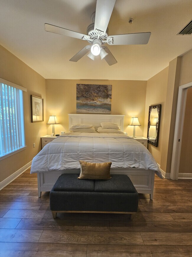 Building Photo - 1335 Sweetwater Cove