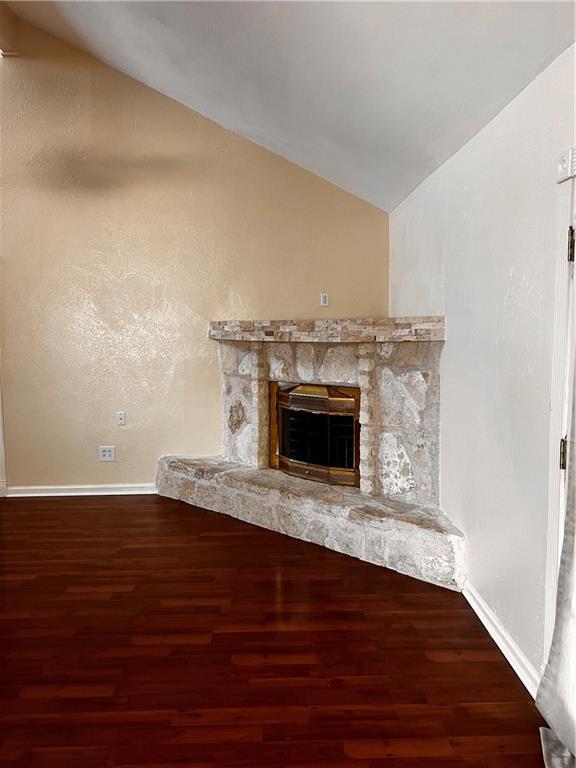 Building Photo - 515 Bonita Vista Dr