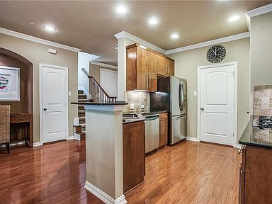 Building Photo - 6107 Shoal Creek Trail