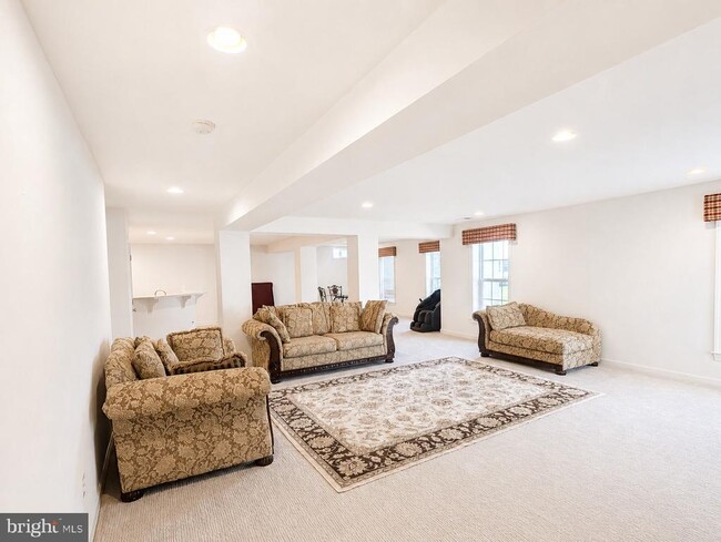 Building Photo - 6047 Greenspring Road