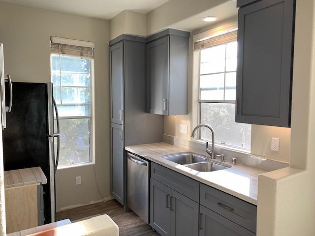 Building Photo - 3544 Caminito El Rincon