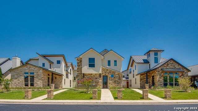 Building Photo - 1702 Gruene Vineyard Crossing