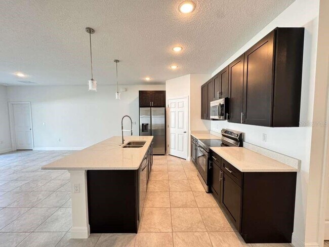 Building Photo - 769 Marion Oaks Pass