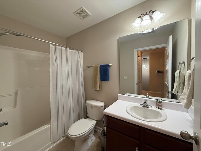 Building Photo - 340 Bayleigh Ct