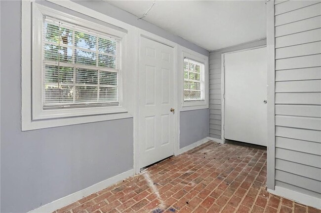 Building Photo - 5582 Stonington Trace Pkwy