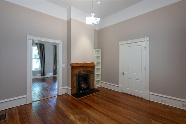 Building Photo - 765 Woodland Ave SE