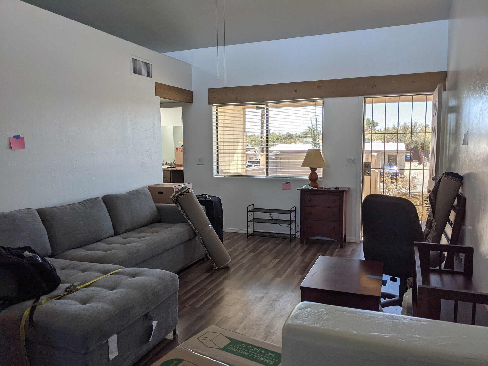 Building Photo - 4747 E 1st St