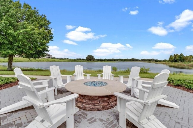 Building Photo - 8884 Bismarck Palm Dr