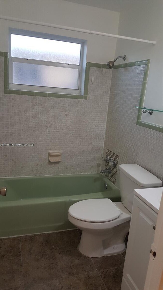 Building Photo - 3689 NW 14th St