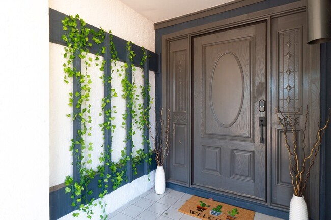 Front Door - 2619 E Sahuaro Dr