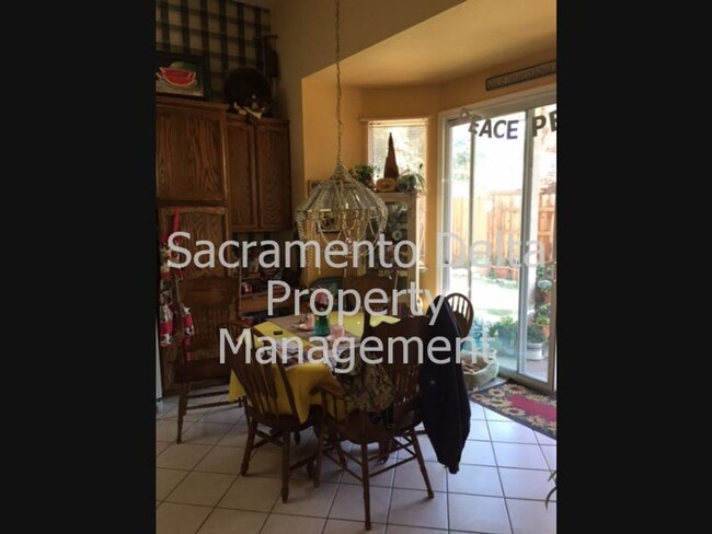 Building Photo - Spacious and Nice Home in Folsom