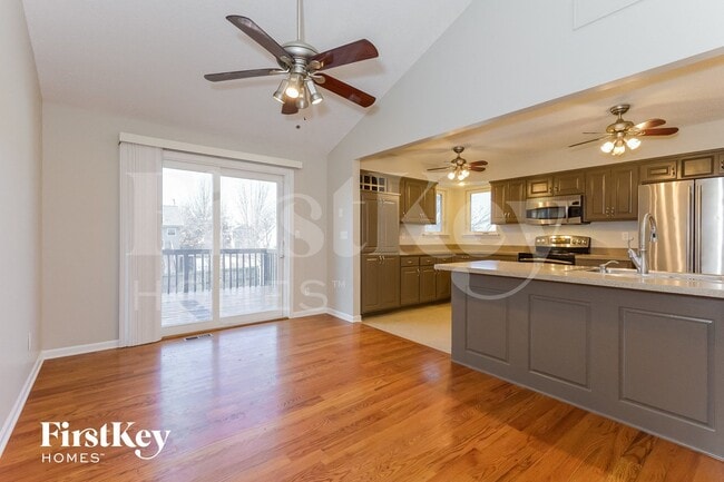 Building Photo - 407 Kimberly Dr