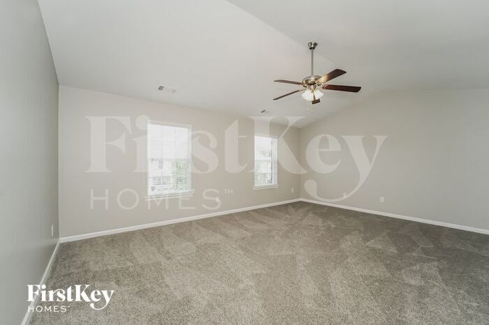 Building Photo - 6611 Eastfield Park Dr