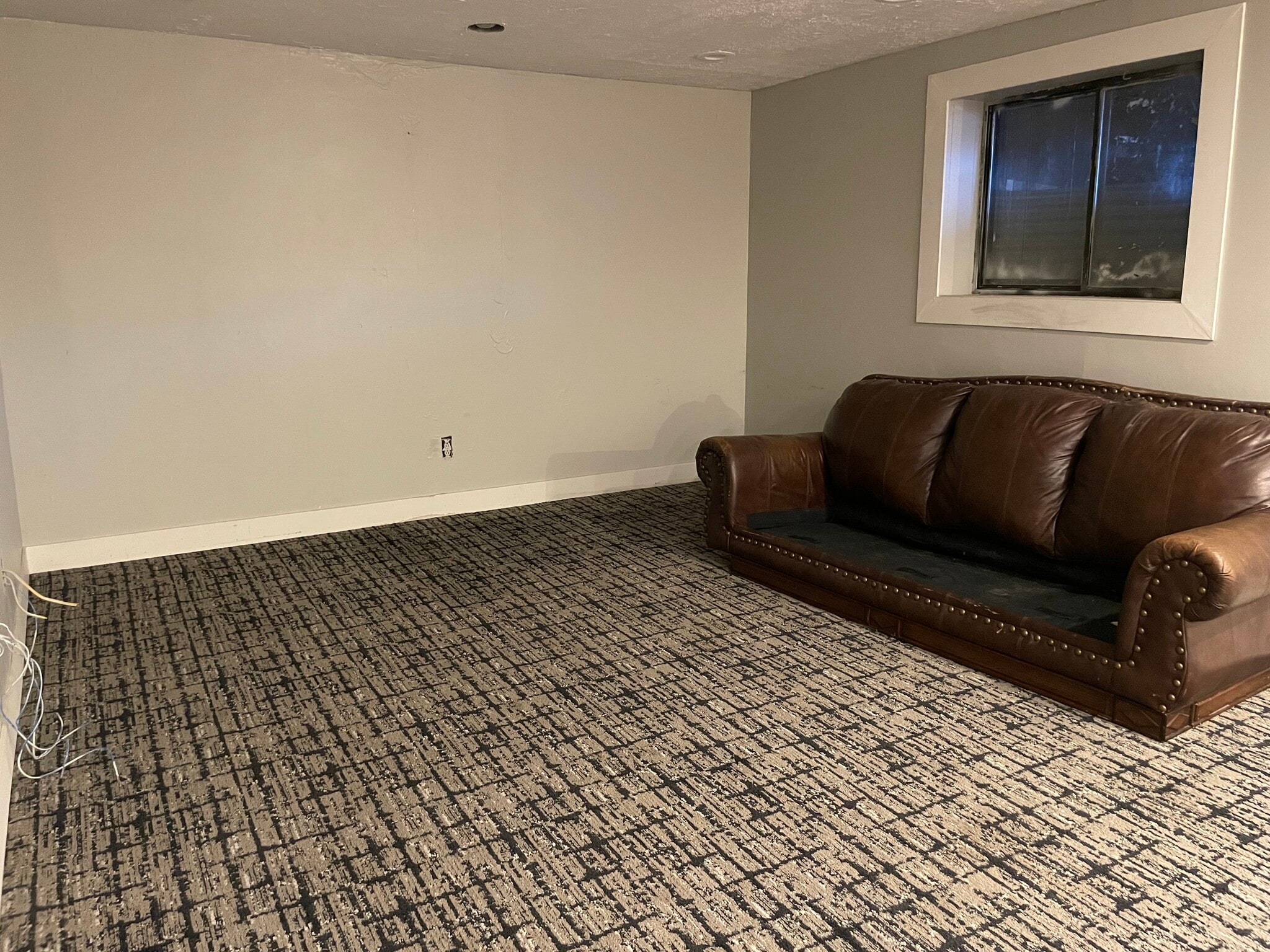 Building Photo - 2130 S 9500 W