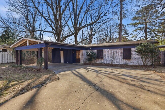 Building Photo - 1206 Arlington St