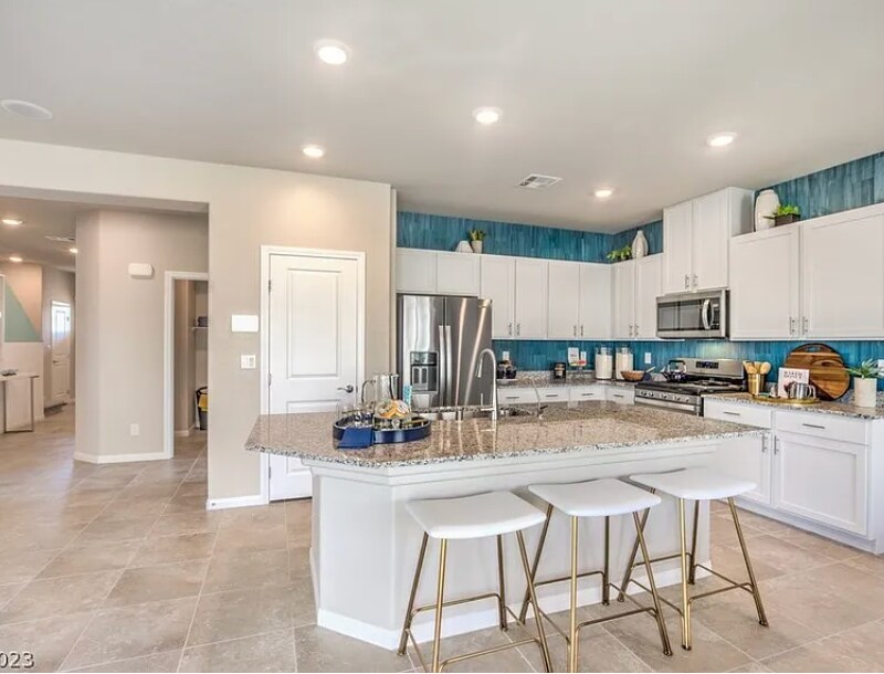 Building Photo - 10724 Wild Parsley Ave