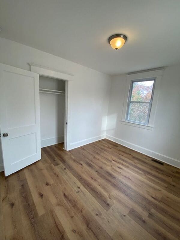 Building Photo - 3108 Glendale Ave