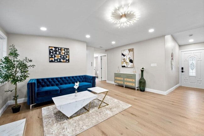 Building Photo - 13824 Powers Rd