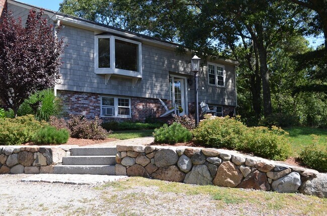 Building Photo - 251 Cutler Rd