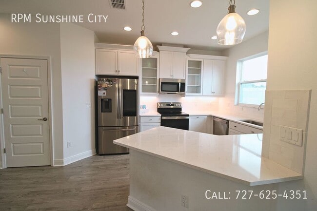 Building Photo - 1615 Eagle Creek Dr
