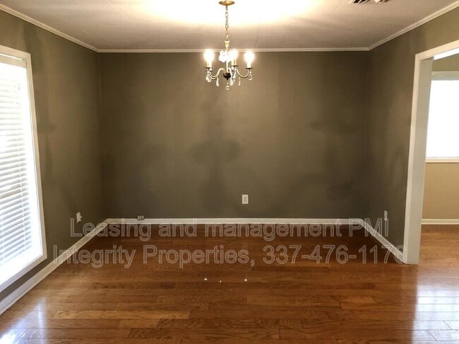 Building Photo - 310 S Audubon Blvd