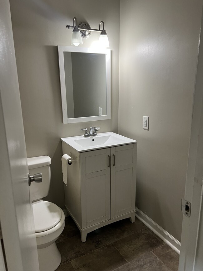 Building Photo - 4808 Charwood Trail NW