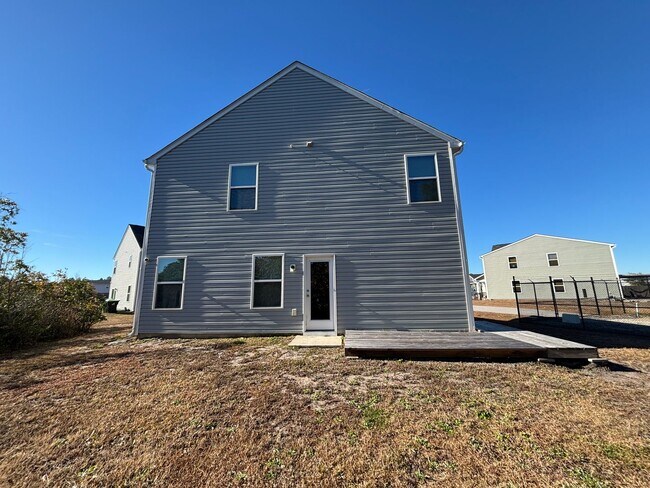 Building Photo - Single Family Home in Cul-de-sac- Holly Ridge