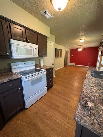 Building Photo - 334 Linkwood Dr