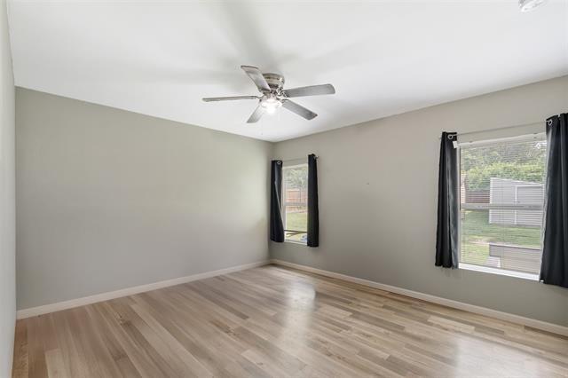 Building Photo - 2500 Fairway Dr