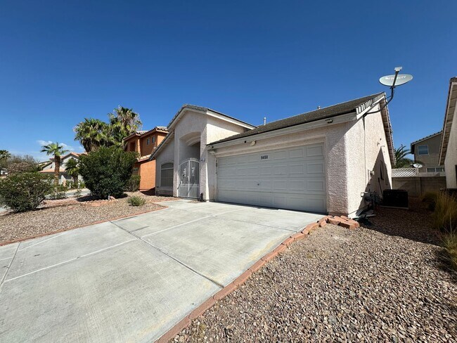 Building Photo - APACHE TRAILS