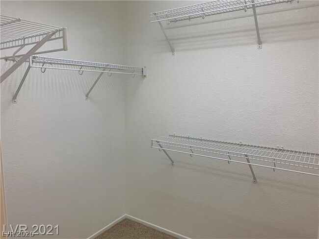 Building Photo - 11759 Fern Creek Ln