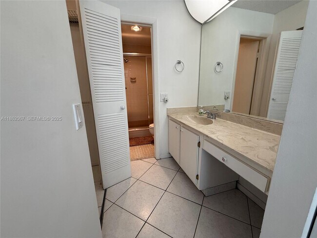 Building Photo - 1953 SW 15th St