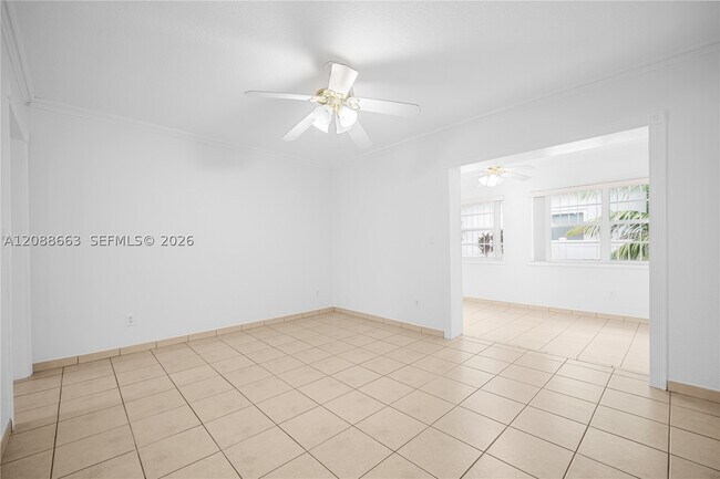 Building Photo - 3675 SW 23rd St