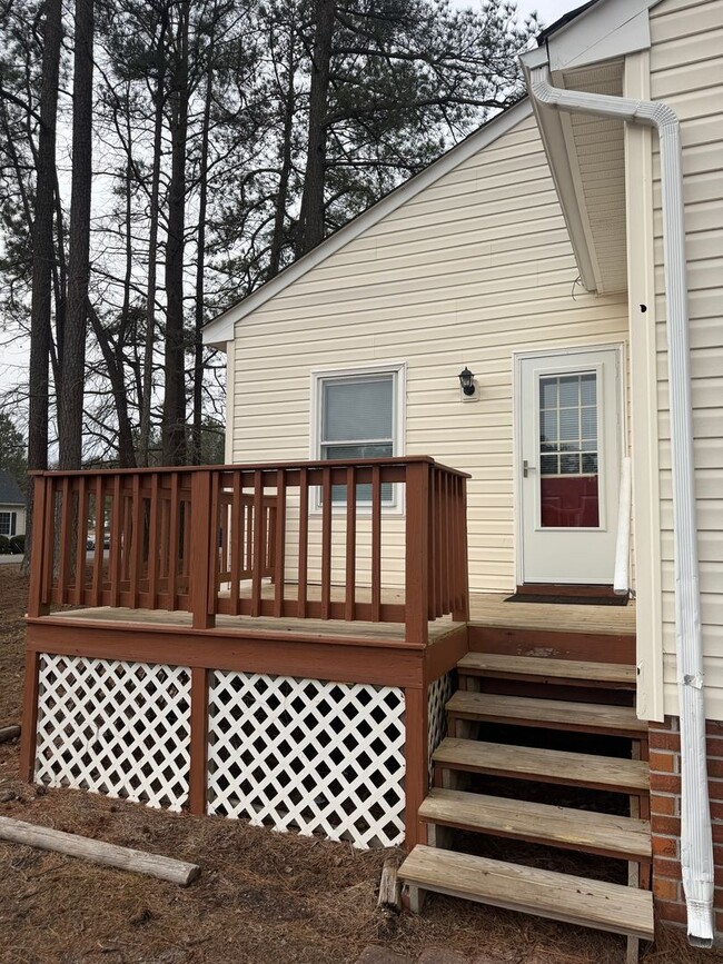 Building Photo - One Story Duplex